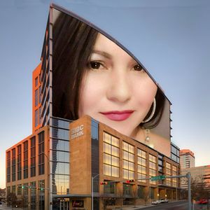 Meet your Posher, Carolina